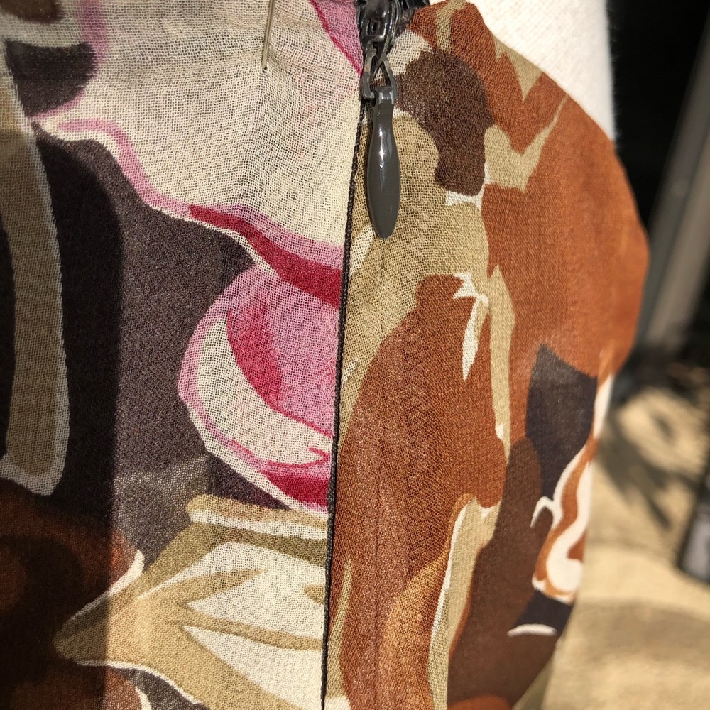 Express Skirt - Picture 4 of 5